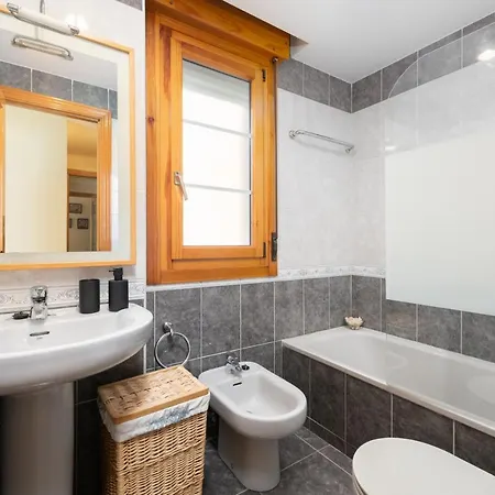 Apartamento Con Piscina Gijón